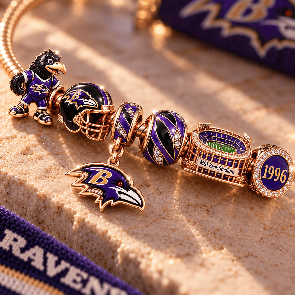 BTR Gold Charm Bracelet Set NHVH