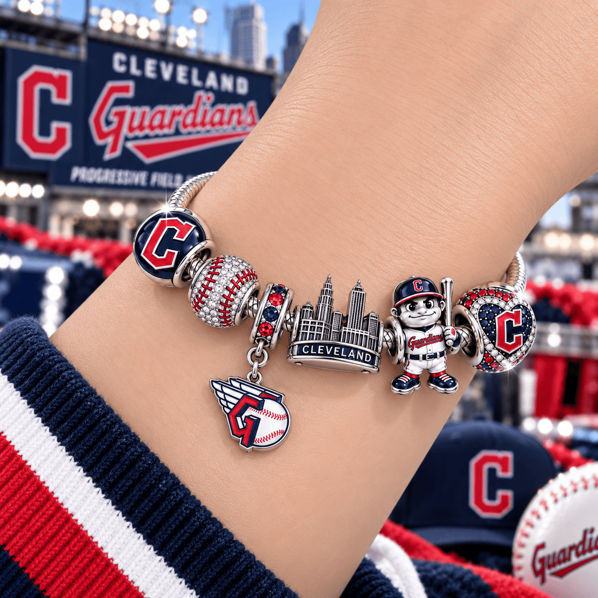 CLG Silver Charm Bracelet Set VTH
