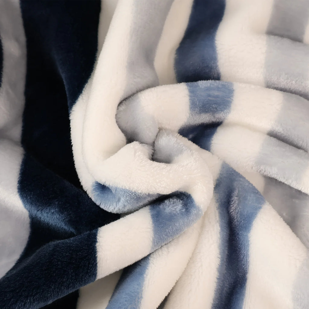 Luxury Blanket, Fuzzy Soft Cozy Flannel Blanket for Home Bed Sofa Couch Chair, Decorative  Blanket, Machine washable, 2 sizes