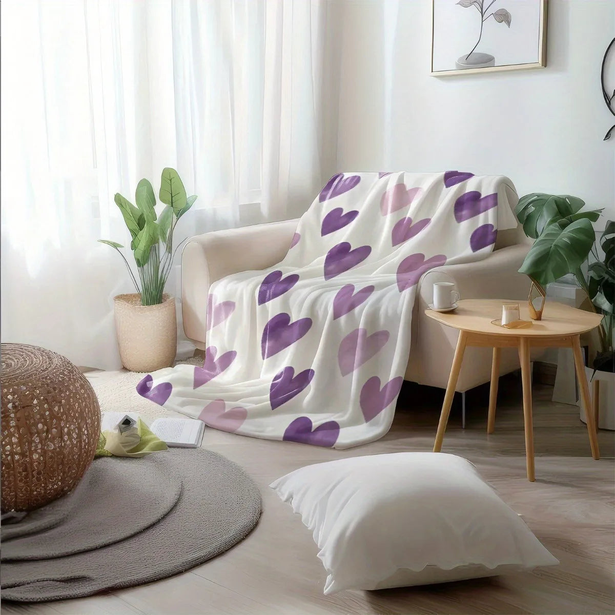 Purple Heart Pattern Throw Blanket, Soft Cozy Flannel Blanket, Romantic Home Decor Gift for Couch Bed