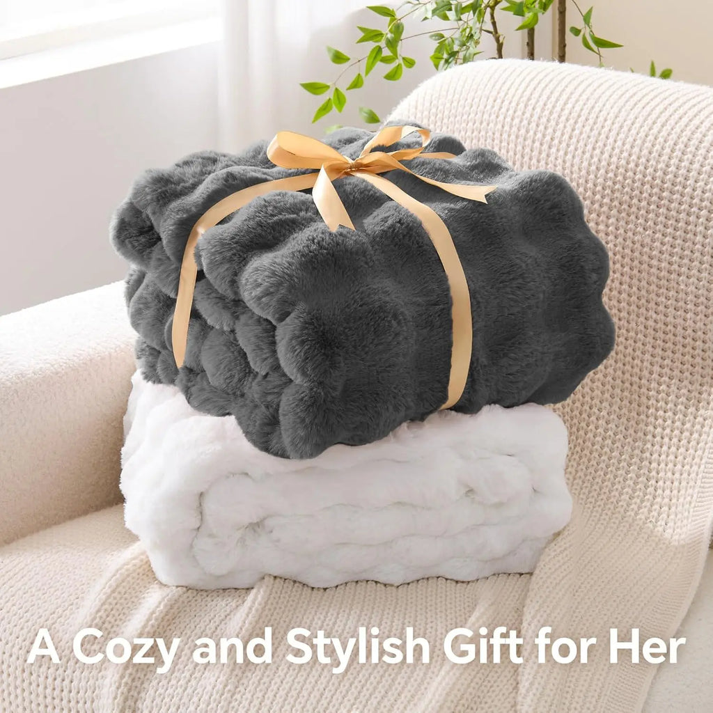 ROSEKIND Faux Fur Throw Blanket for Couch, Decorative Tie-Dye Khaki Plush Bubble Blanket - Super Soft & Cozy Fluffy 6LBS